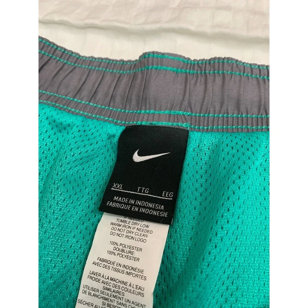 NIKE MENS SWIM SHORTS SIZE XXL